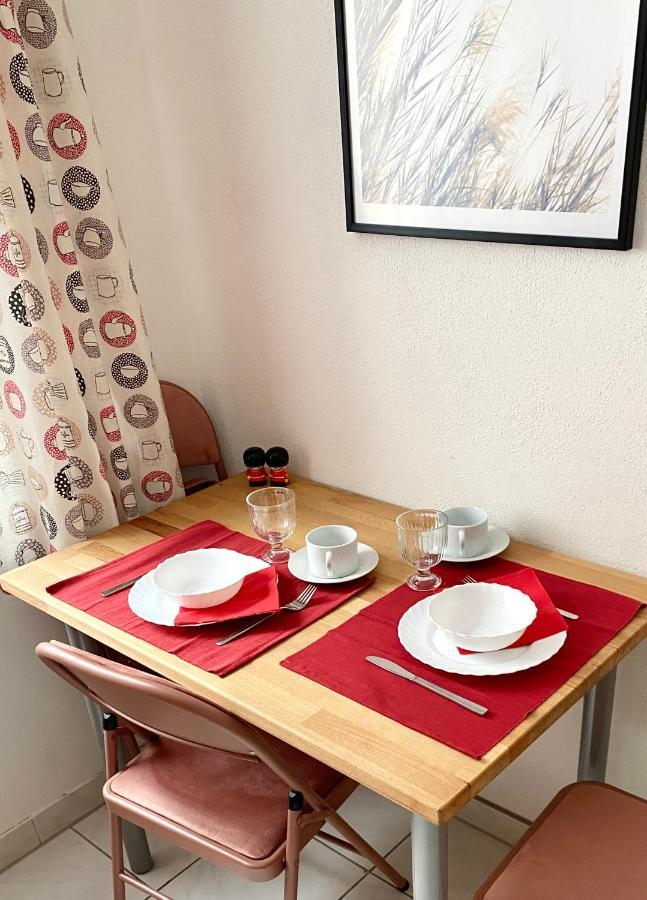 Stay In Aux, Feel At Home ! 2 Room Apartment Central Incl All You Need For 4 Person, 24H Check In, Pkw Parking Only Augsburg Exterior foto